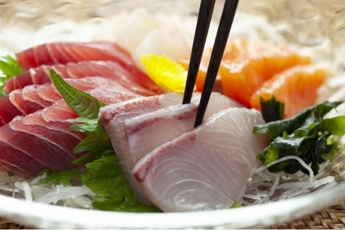生魚片