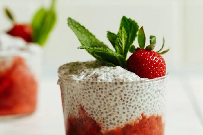 奇亞籽草莓布丁(CHIA PUDDING)