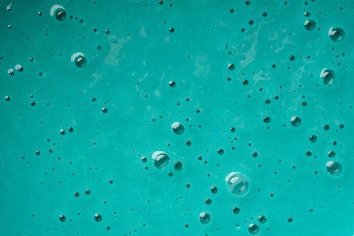 關節內的空氣泡