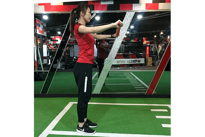 側轉弓箭步Rotation Lunge