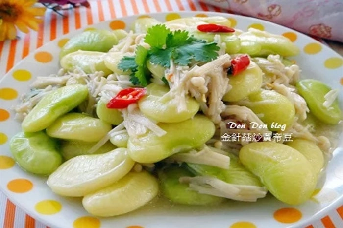 皇帝豆炒金針菇