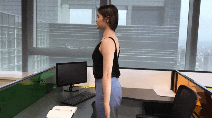手臂後推