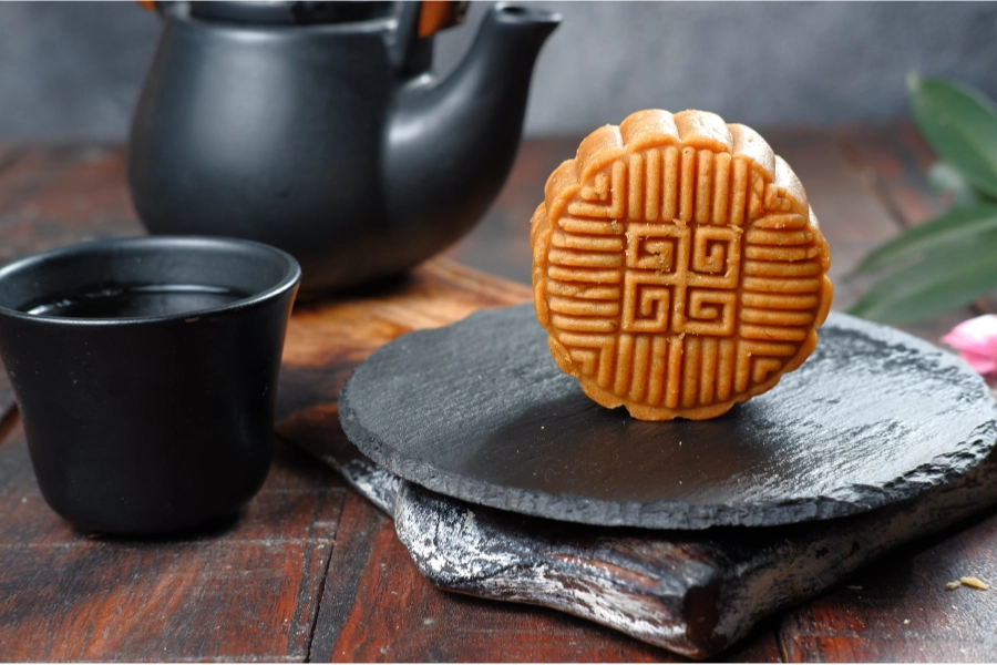 1顆廣式月餅=3碗飯  別貪吃讓身材變月亮！