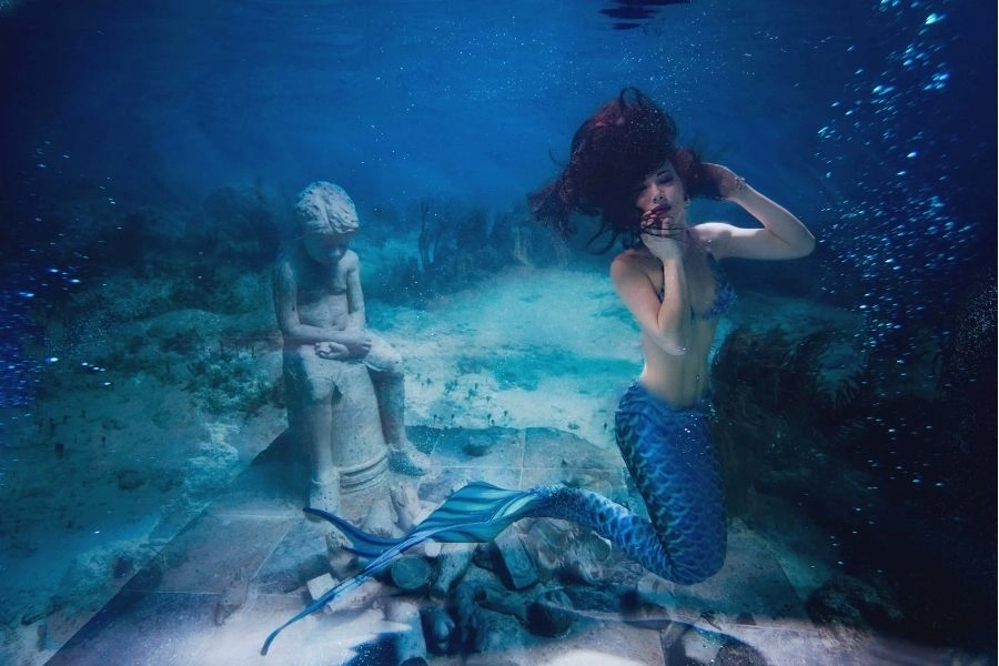 旱鴨成為美人魚不是夢！MerSoul人魚學校創辦人—Afa張逸先