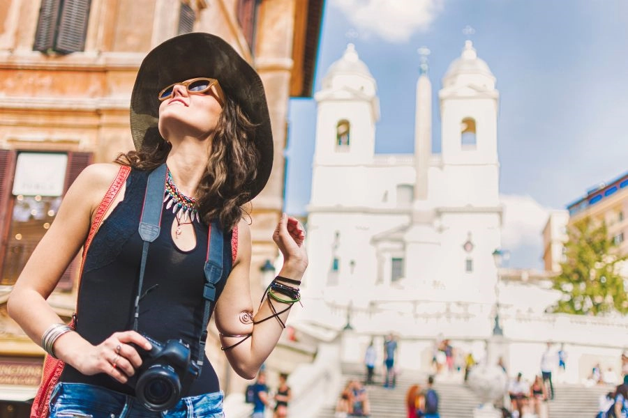 the-suitcase-workout-to-keep-you-on-track-while-traveling